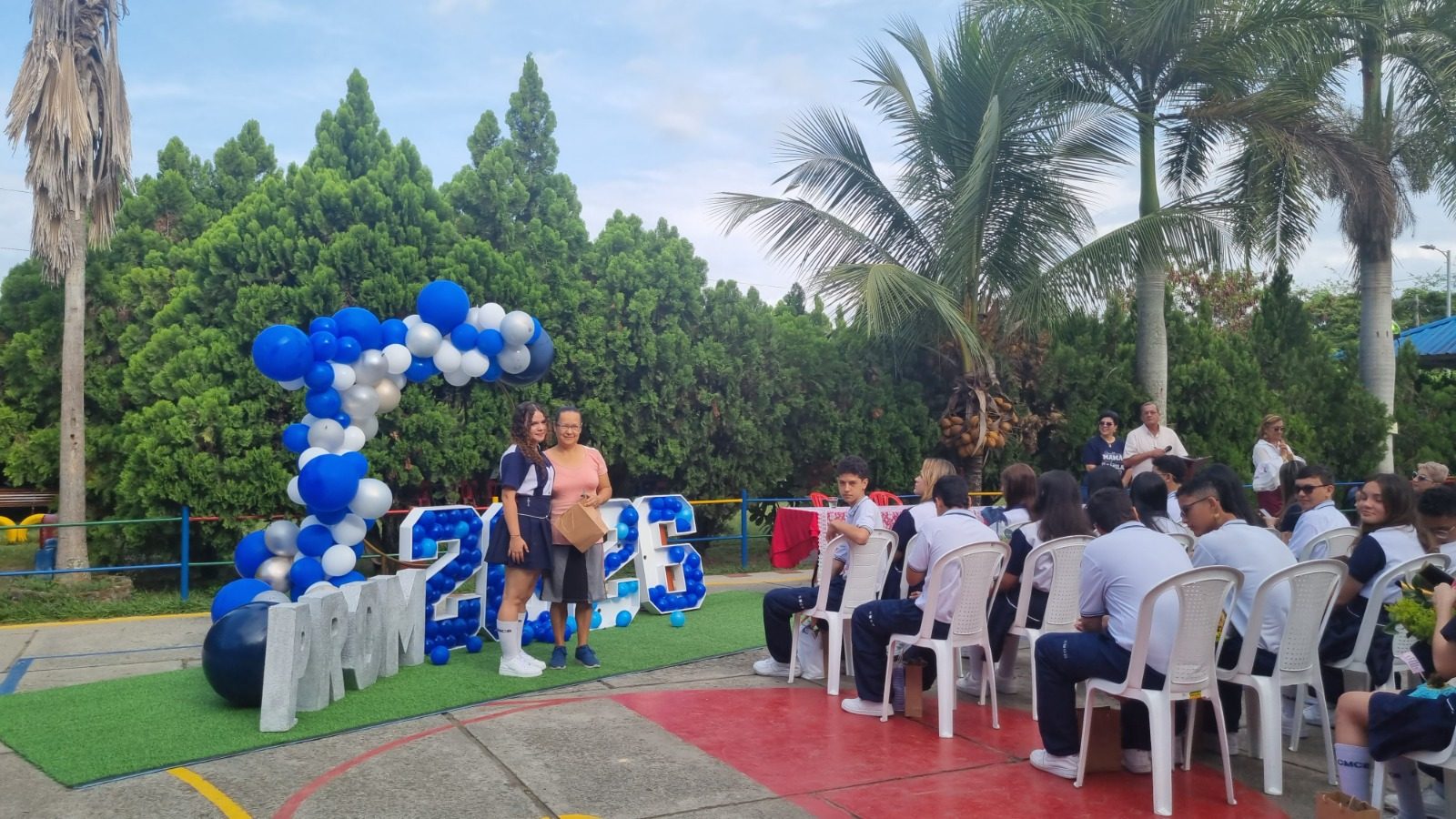 Ceremonia Entrega de Polos Grado Once Promoción 2025-2026